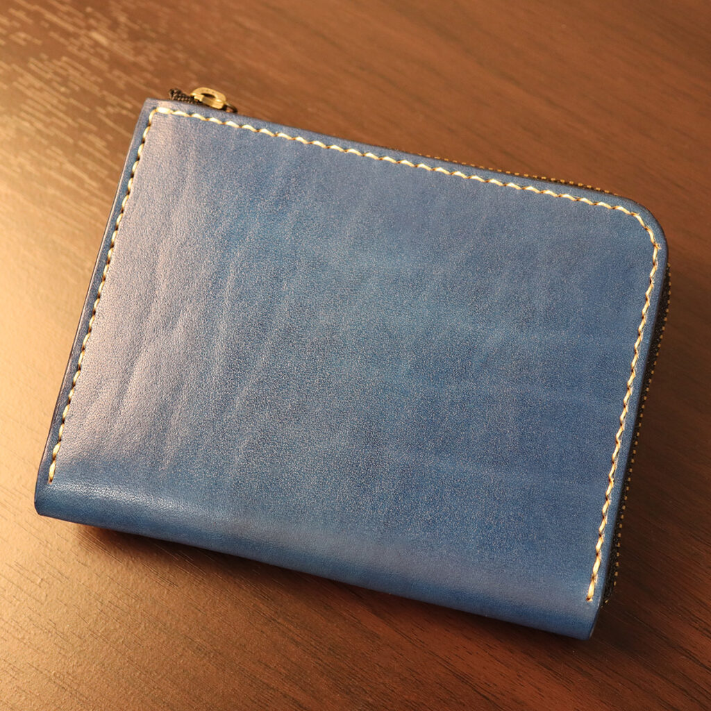 Gusseted Card L-Zip Wallet - ネイビー