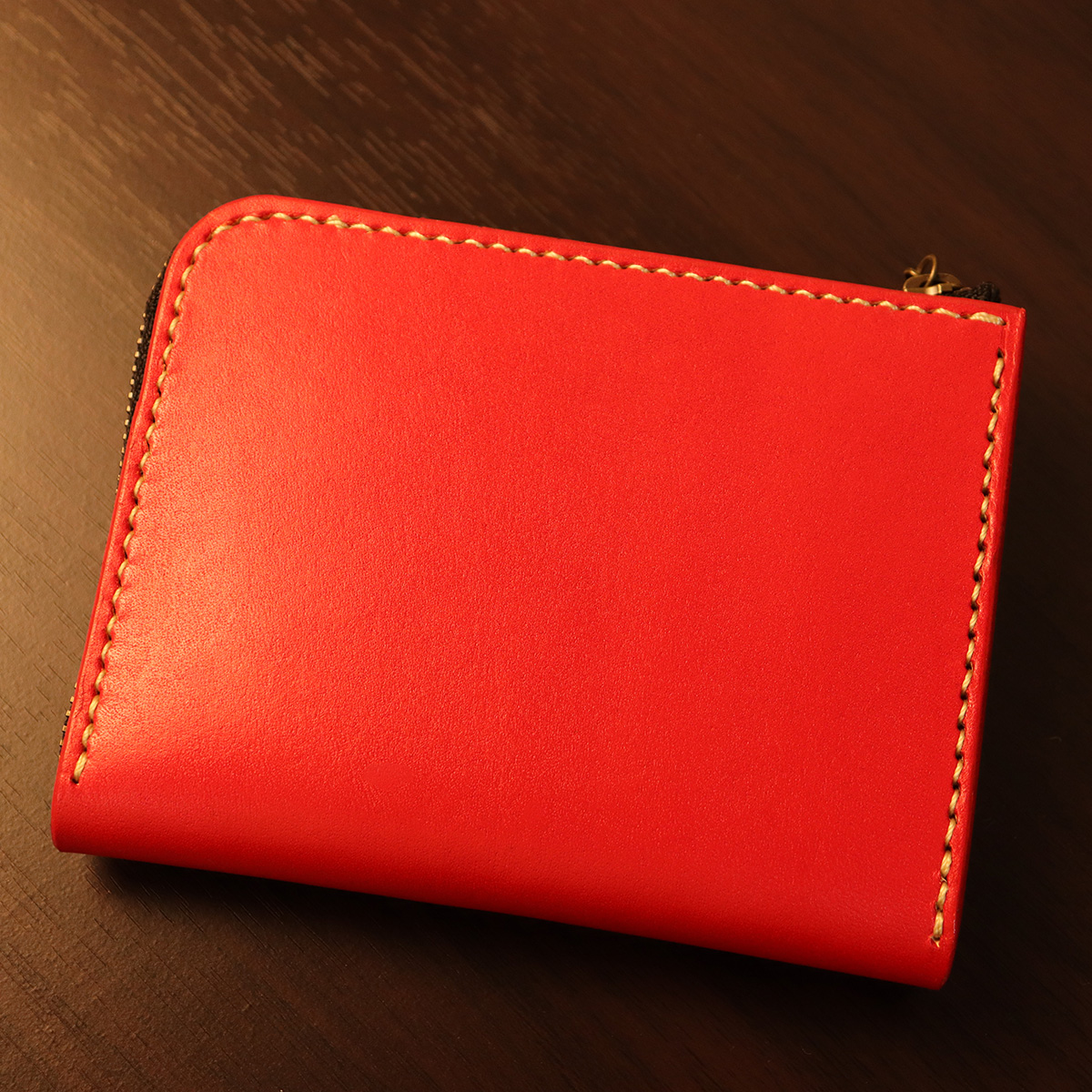 Gusseted Card L-Zip Wallet レッド